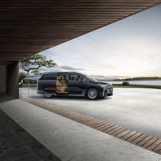 VOYAH DREAM PHEV с преимуществом 3 190 000 руб!