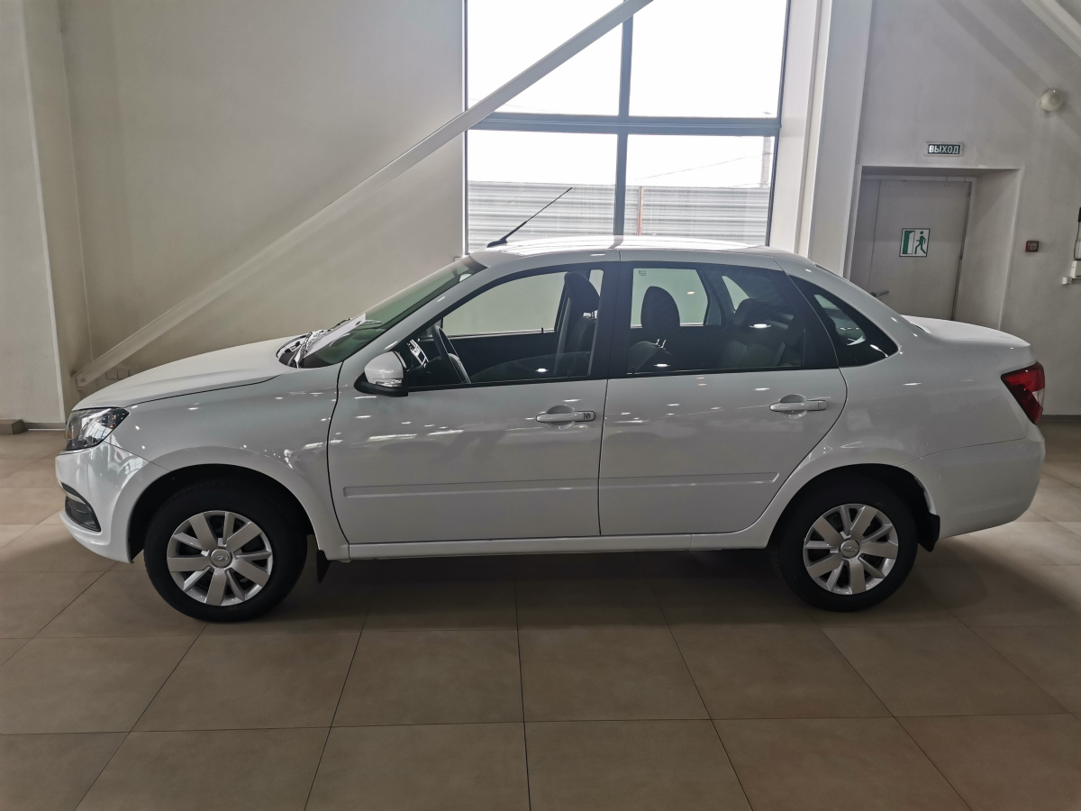LADA GRANTA 1.6 MT (90 л.с.)
