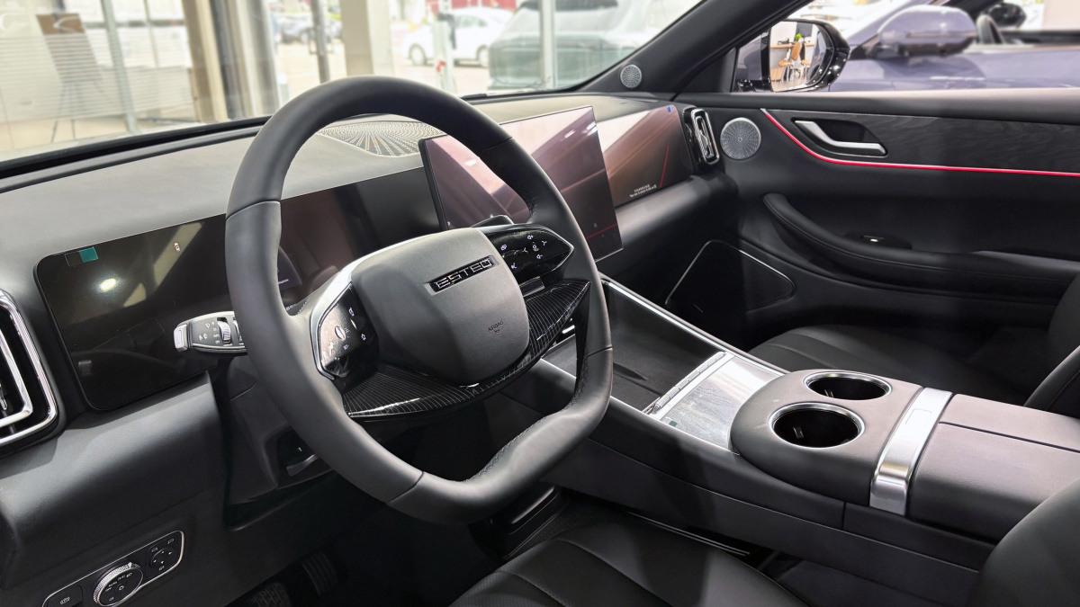 EXEED ESTEO MX 2.0 AT (197 л.с.) 4WD
