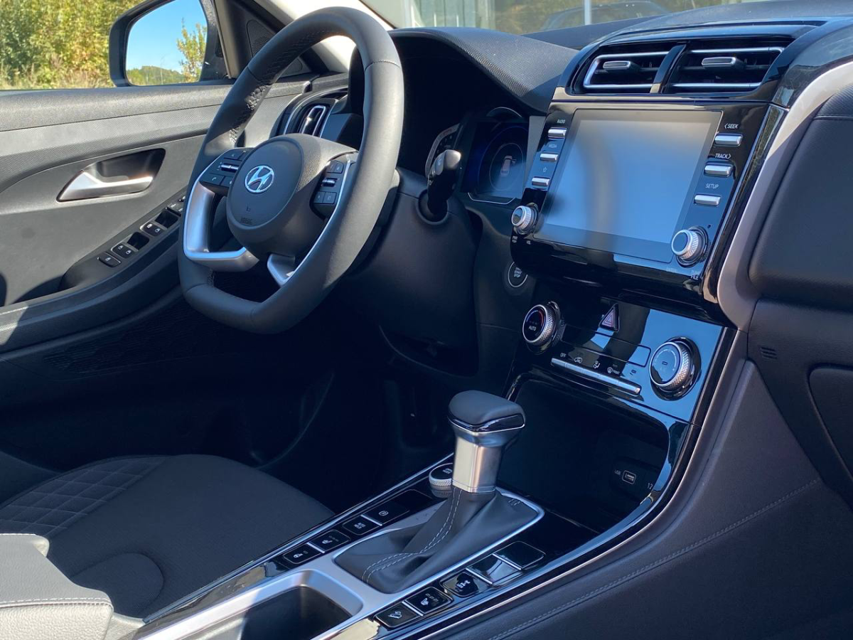 SOLARIS HC 2.0 AT (150 л.с.) 4WD