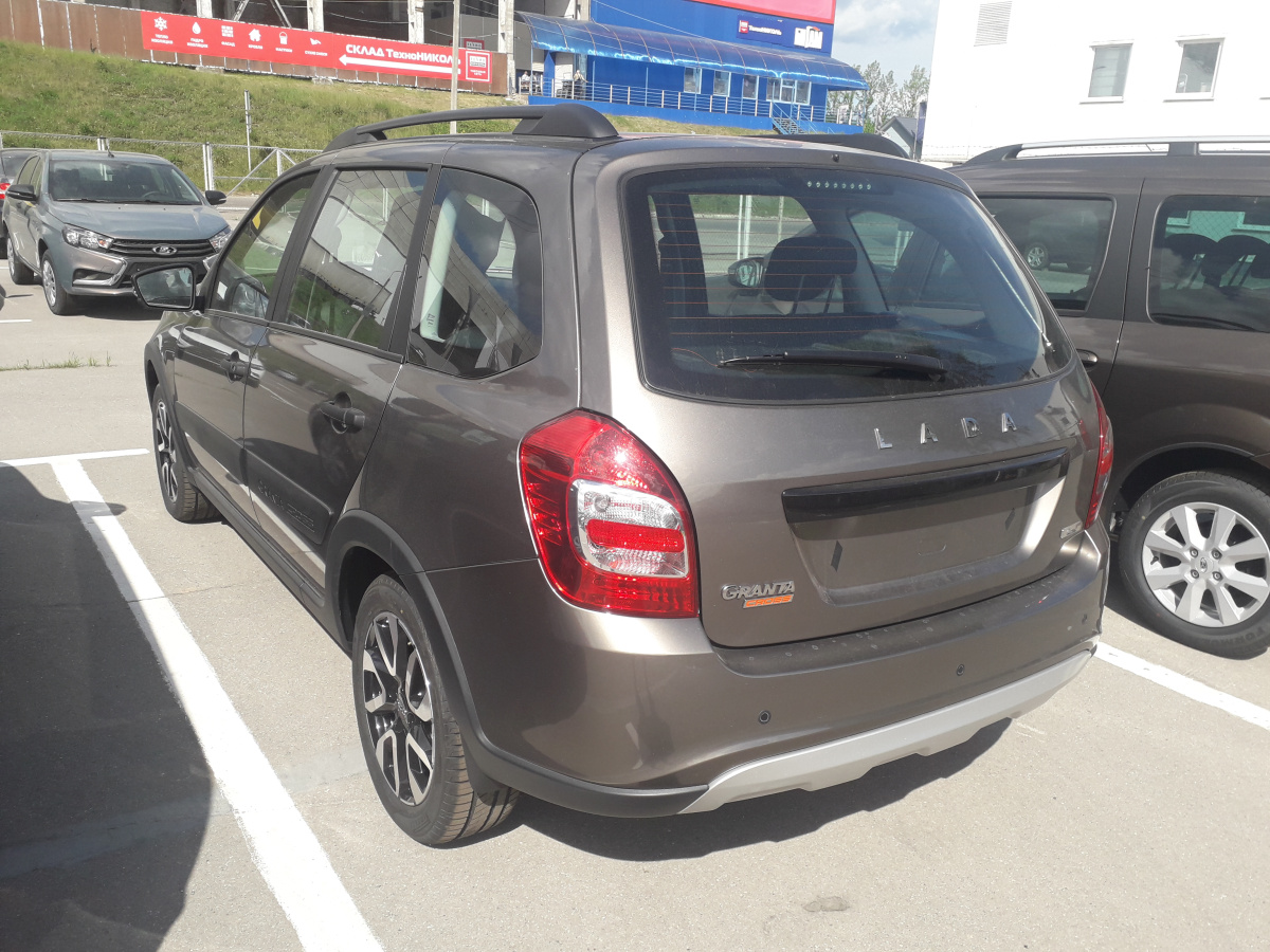 LADA GRANTA 1.6 MT (90 л.с.)