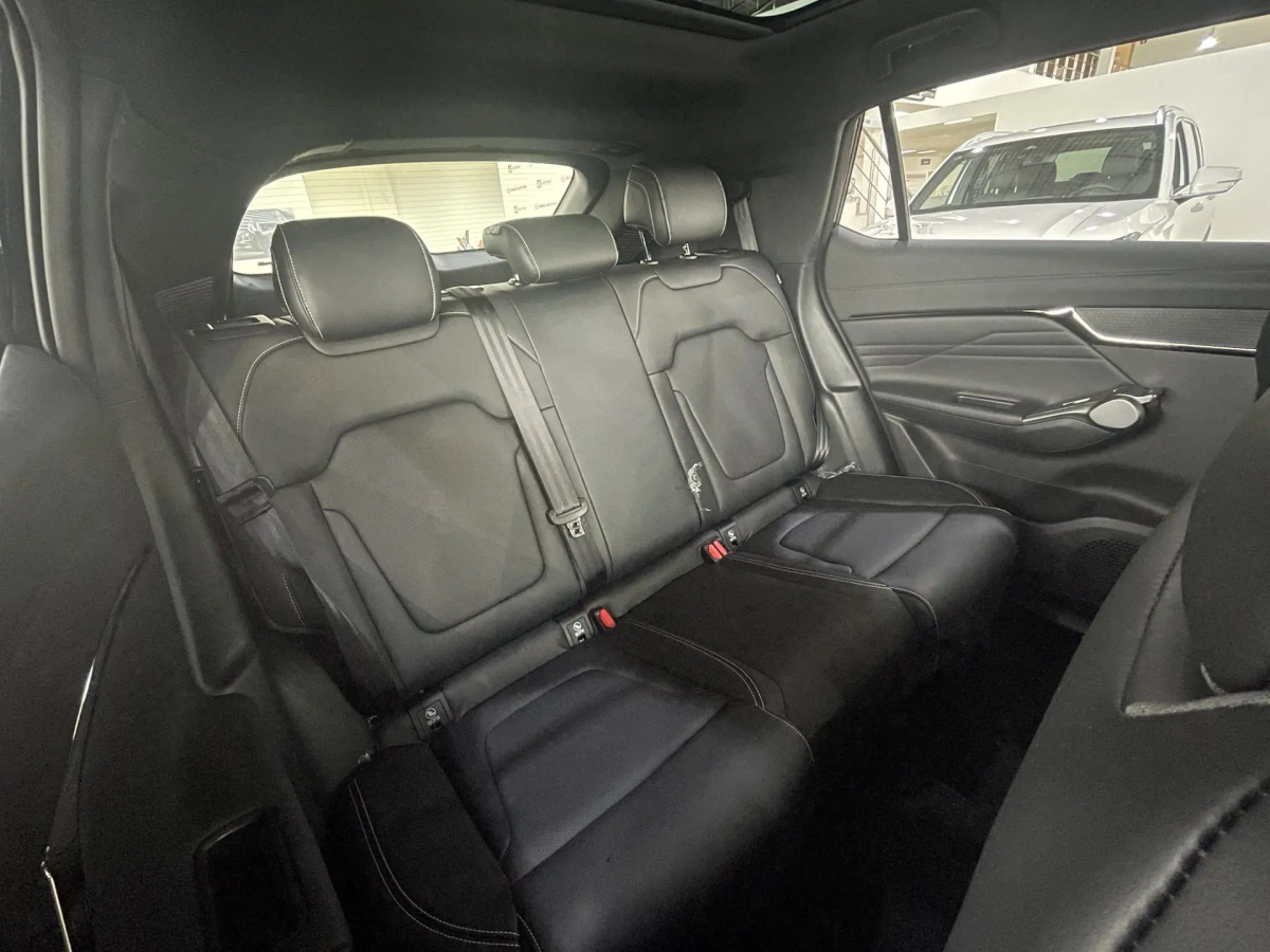 GAC GS4 2.0 AT (231 л.с.) 4WD