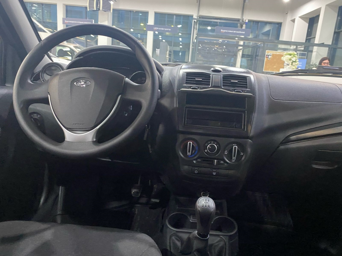 LADA GRANTA 1.6 MT (90 л.с.)