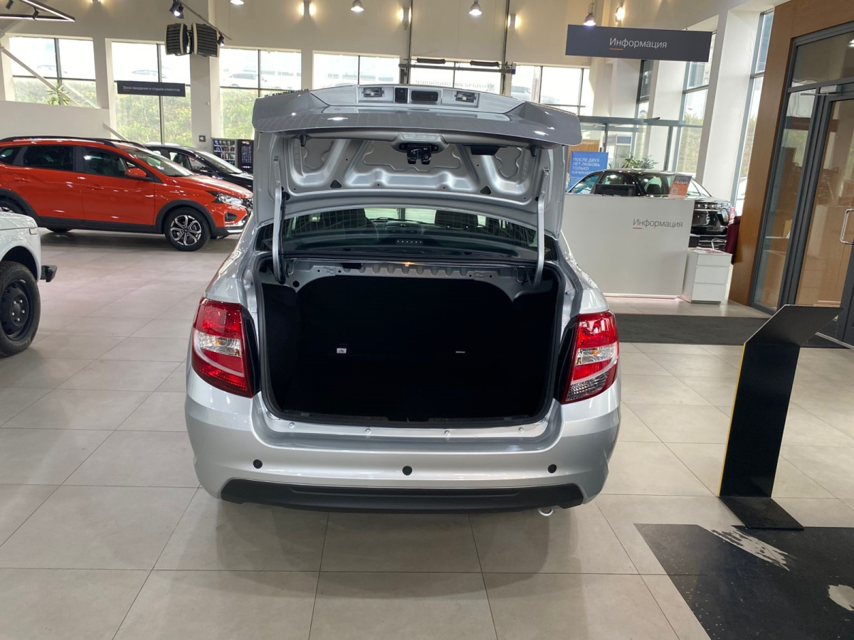 LADA GRANTA 1.6 MT (106 л.с.)