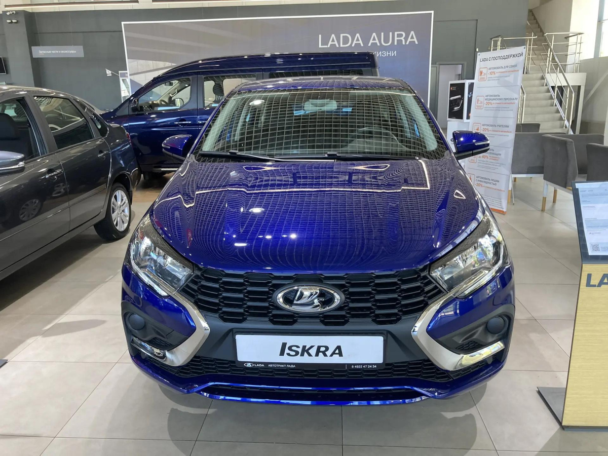LADA ISKRA SW 1.6 CVT (106 л.с.)