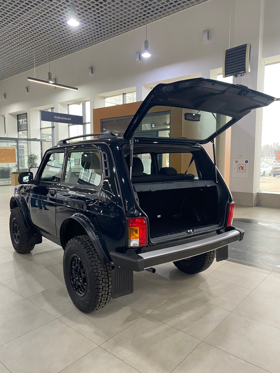 LADA NIVA LEGEND Bronto 1.7 MT (83 л.с.) 4WD