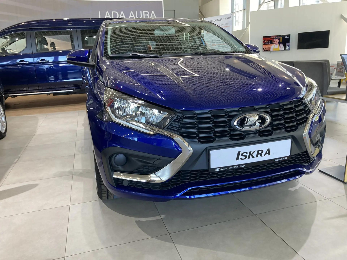 LADA ISKRA SW 1.6 CVT (106 л.с.)