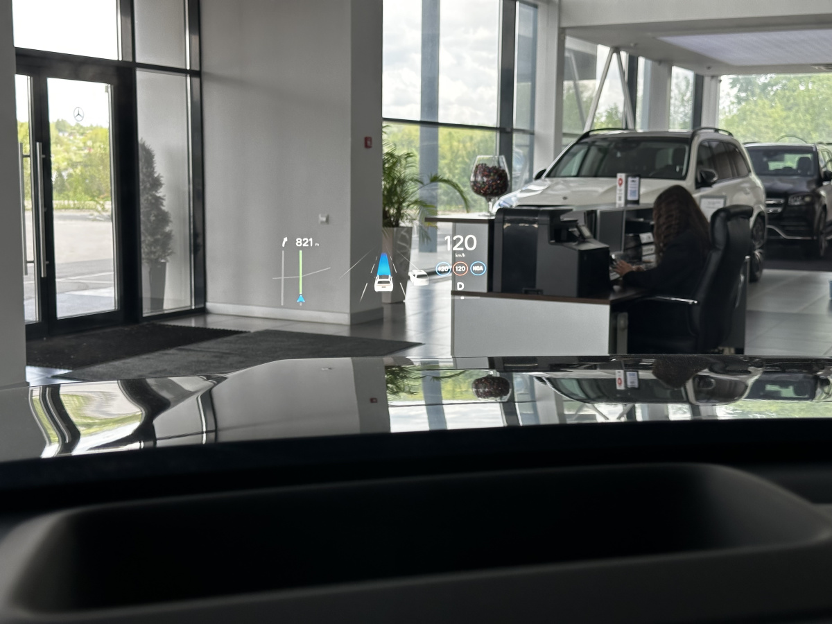 LIXIANG L7 52.3 kWh 1.5hyb AT (449 л.с.) 4WD