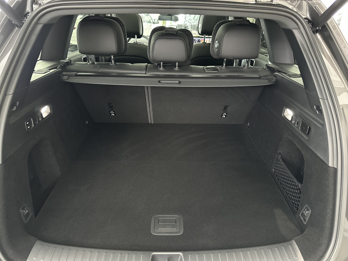 LIXIANG L6 1.5hyb AT (408 л.с.) 4WD