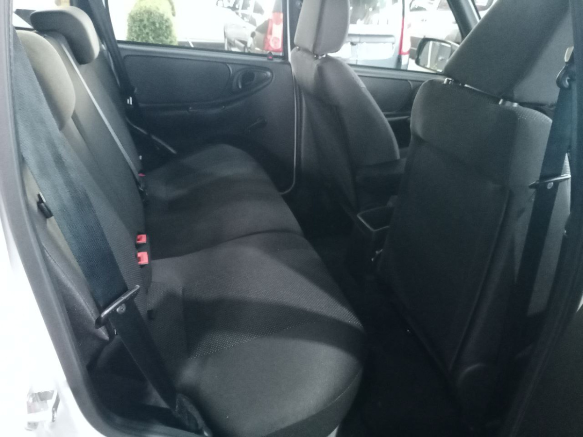LADA NIVA TRAVEL 1.8 MT (90 л.с.) 4WD