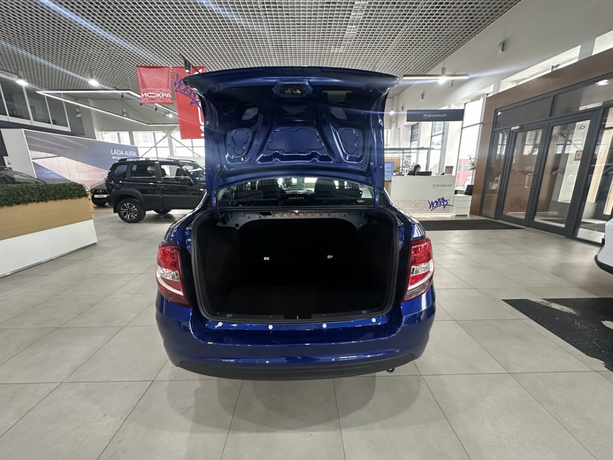 LADA GRANTA 1.6 MT (106 л.с.)