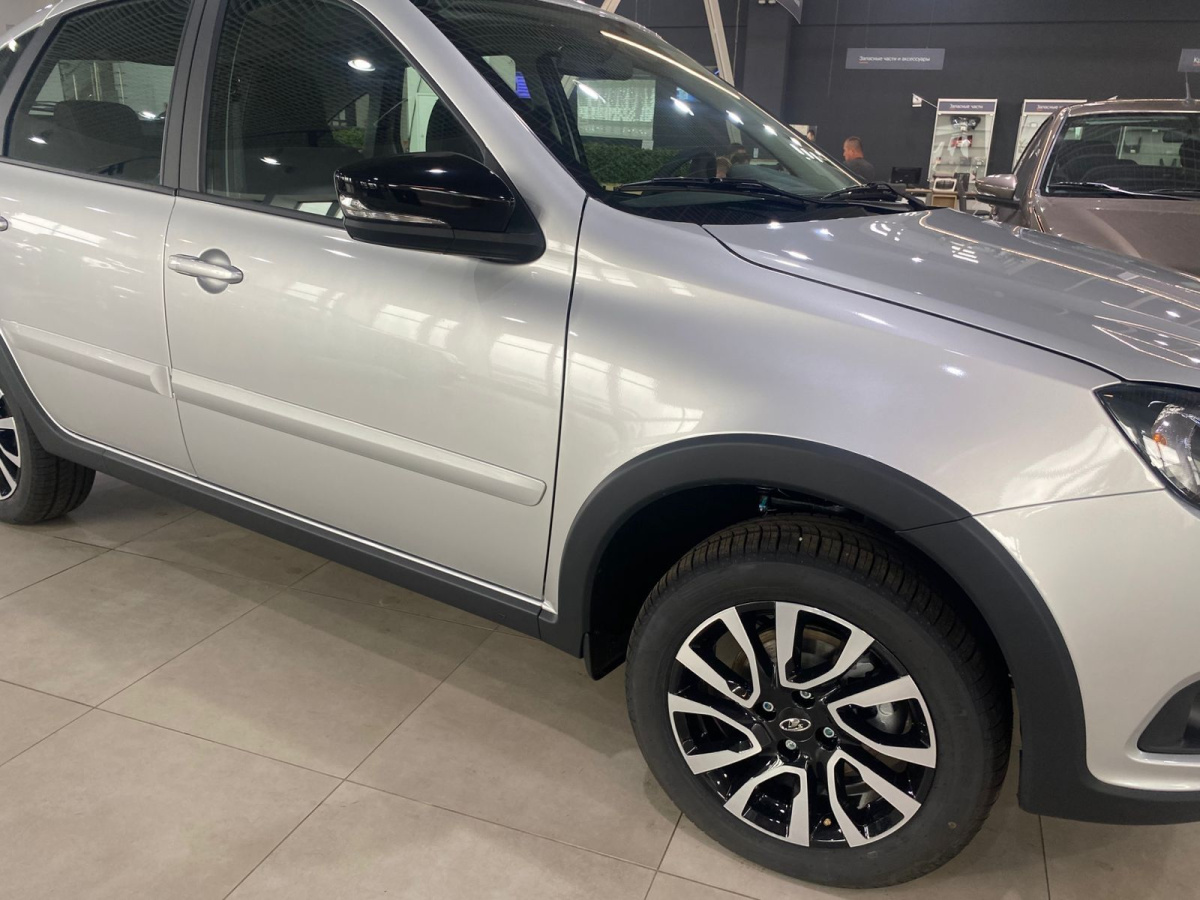 LADA GRANTA Active Cross 1.6 MT (106 л.с.)