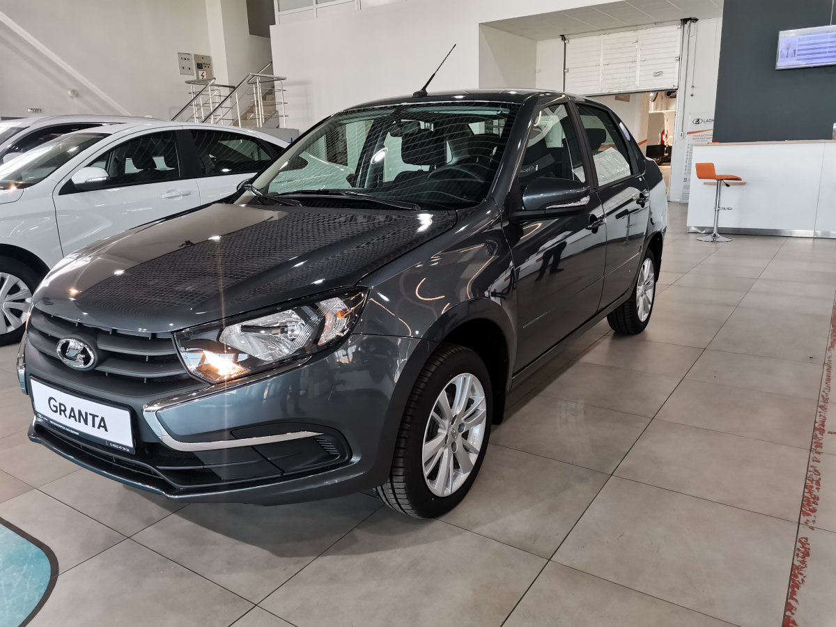 LADA GRANTA 1.6 MT (90 л.с.)