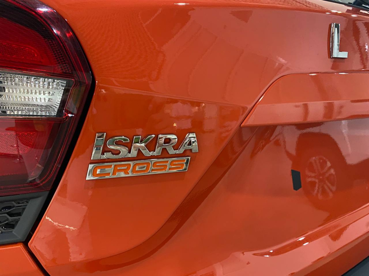 LADA ISKRA SW Cross 1.6 МТ (106 л.с.)