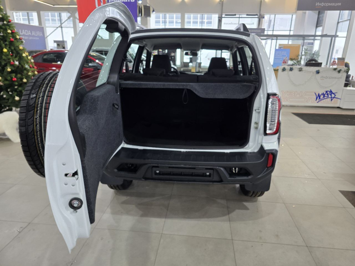 LADA NIVA TRAVEL 1.8 MT (90 л.с.) 4WD