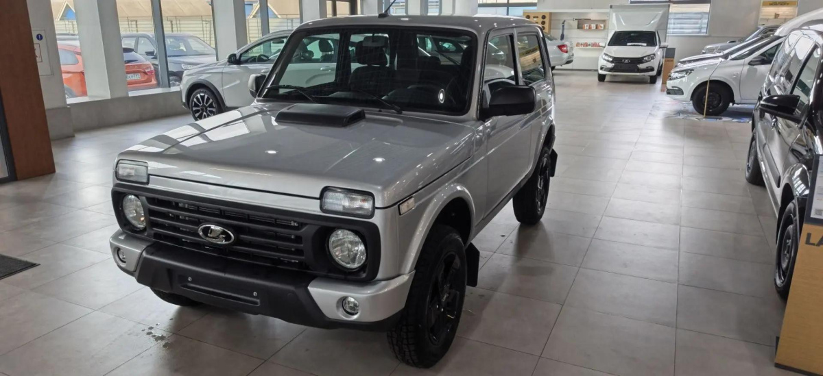 LADA NIVA LEGEND 1,8 (90 л.с) 4WD