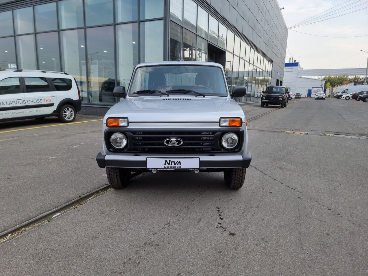 LADA NIVA LEGEND 1.7 MT (83 л.с.) 4WD