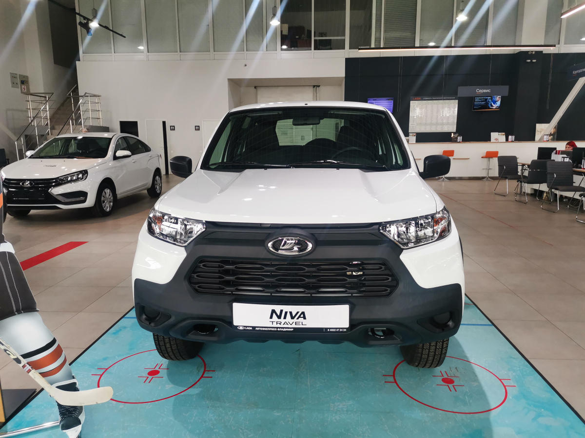 LADA NIVA TRAVEL 1.7 MT (83 л.с.) 4WD