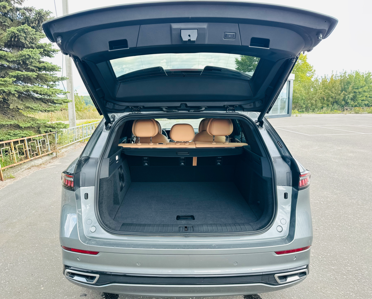 JAECOO J8 2.0 AMT (249 л.с.) 4WD