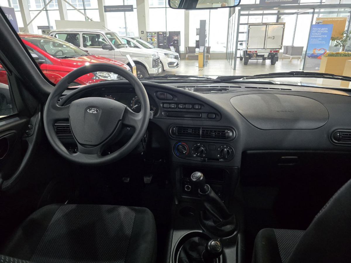 LADA NIVA TRAVEL 1.8 MT (90 л.с.) 4WD